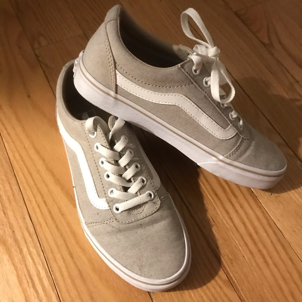 Vans Ward Sneaker (Taupe)